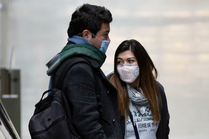 На 1 април носенето на маски вече ще бъде пожелателно Това